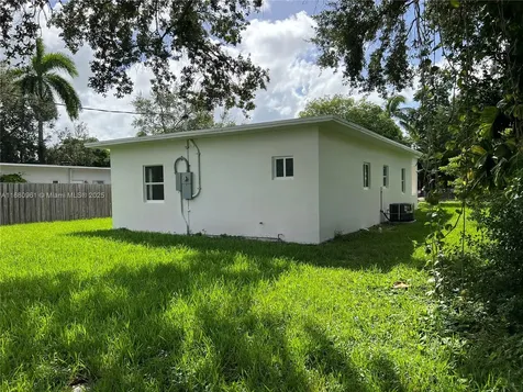 5931 SW 62nd Terrace South Miami FL 33143