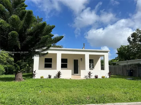 5931 SW 62nd Terrace South Miami FL 33143