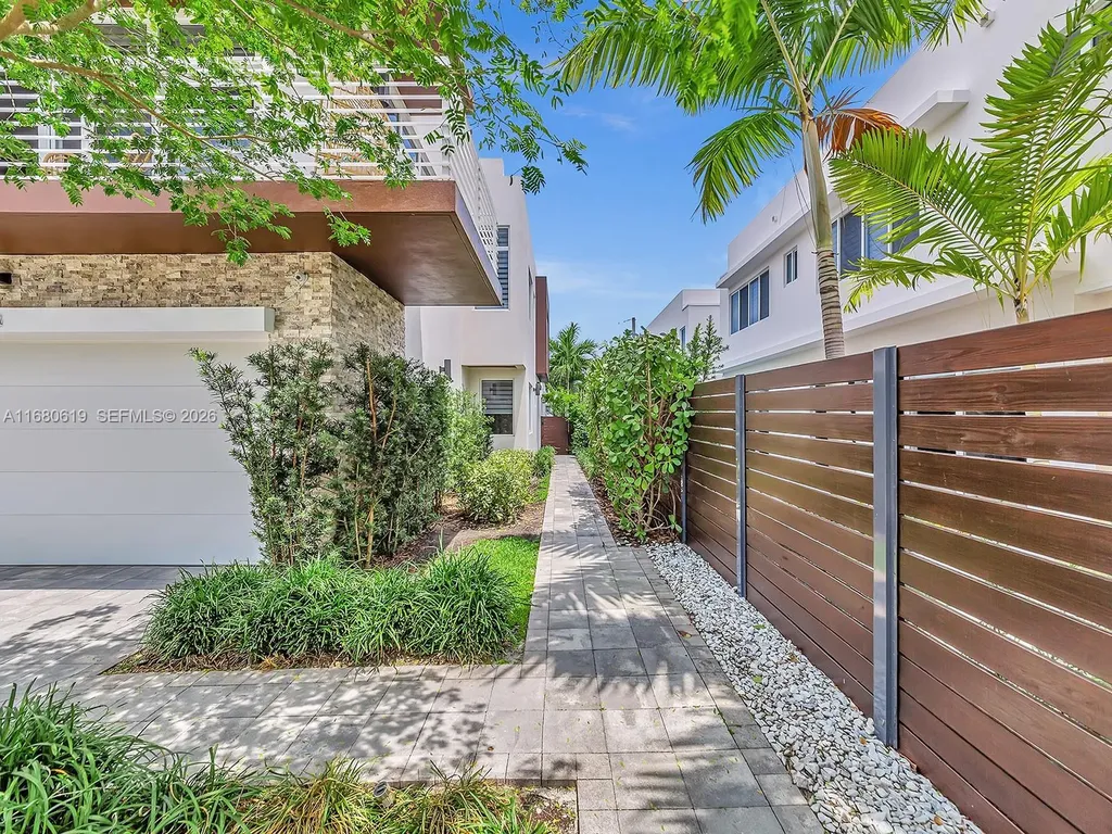 1808 Coral Ridge Drive Fort Lauderdale FL 33305