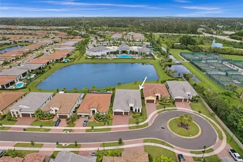 7810 Rowan Terrace Parkland FL 33067