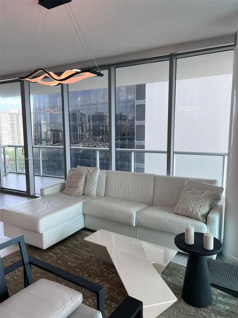 17121 Collins Avenue Sunny Isles Beach FL 33160