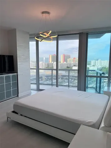 17121 Collins Avenue Sunny Isles Beach FL 33160