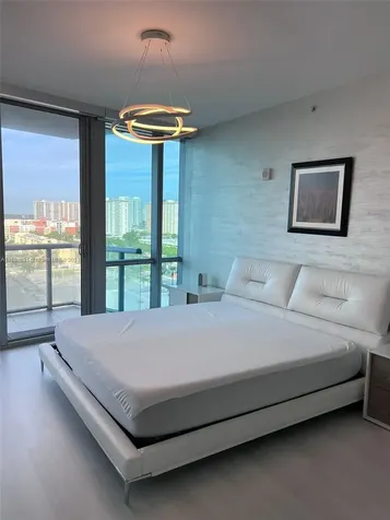 17121 Collins Avenue Sunny Isles Beach FL 33160