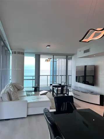 17121 Collins Avenue Sunny Isles Beach FL 33160