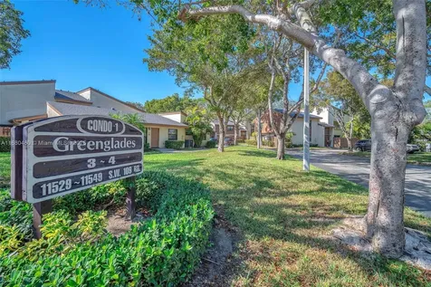 11533 SW 109th Road Miami FL 33176