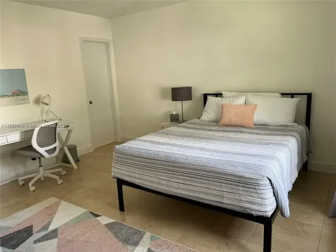 11533 SW 109th Road Miami FL 33176