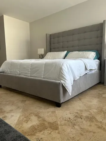 100 Lincoln Road Miami Beach FL 33139