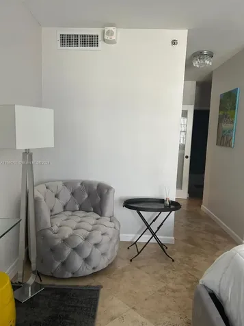 100 Lincoln Road Miami Beach FL 33139