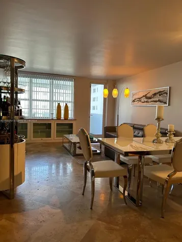 100 Lincoln Road Miami Beach FL 33139