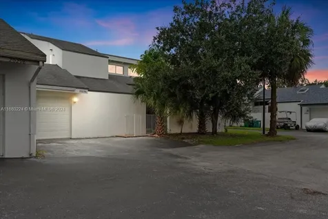 20296 SW 85th Avenue Cutler Bay FL 33189
