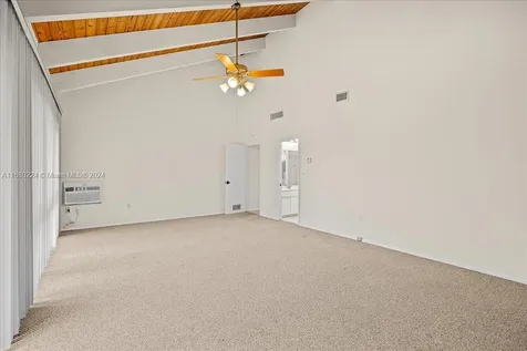 20296 SW 85th Avenue Cutler Bay FL 33189