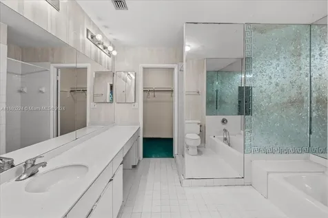 20296 SW 85th Avenue Cutler Bay FL 33189
