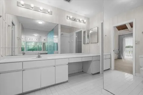 20296 SW 85th Avenue Cutler Bay FL 33189