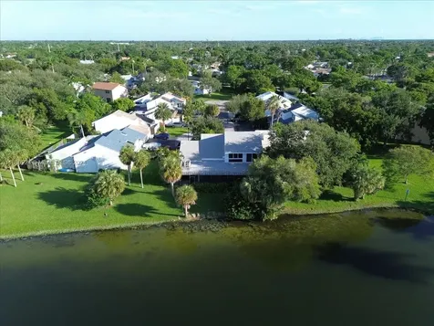20296 SW 85th Avenue Cutler Bay FL 33189