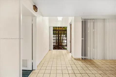20296 SW 85th Avenue Cutler Bay FL 33189