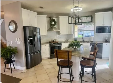 174 NW 207th Terrace Pembroke Pines FL 33029
