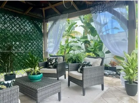 174 NW 207th Terrace Pembroke Pines FL 33029