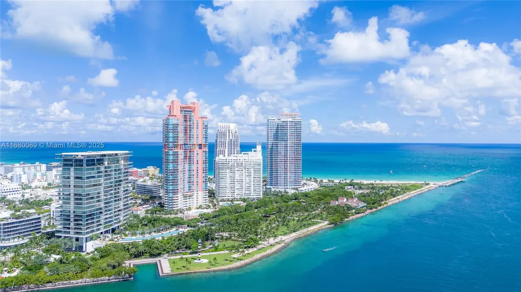 300 S Pointe Drive Miami Beach FL 33139