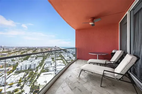 300 S Pointe Drive Miami Beach FL 33139