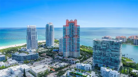 300 S Pointe Drive Miami Beach FL 33139