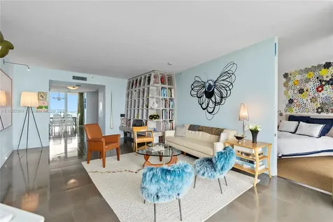 300 S Pointe Drive Miami Beach FL 33139