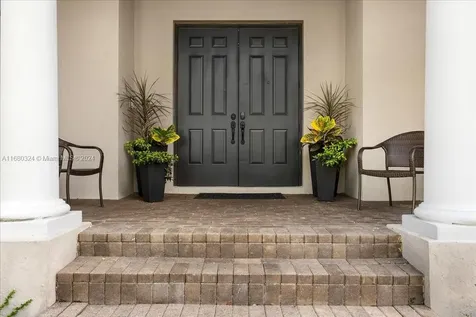 18835 SW 76th Court Cutler Bay FL 33157