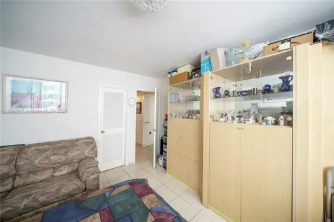 3140 S Ocean Drive Hallandale Beach FL 33009