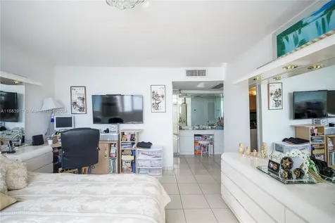 3140 S Ocean Drive Hallandale Beach FL 33009