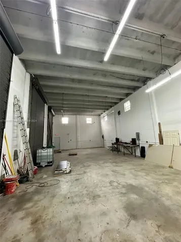 2599 NW 37th Avenue Miami FL 33142