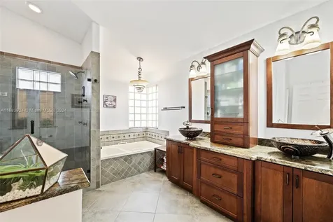 20180 NW 9th Drive Pembroke Pines FL 33029