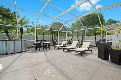 20180 NW 9th Drive Pembroke Pines FL 33029