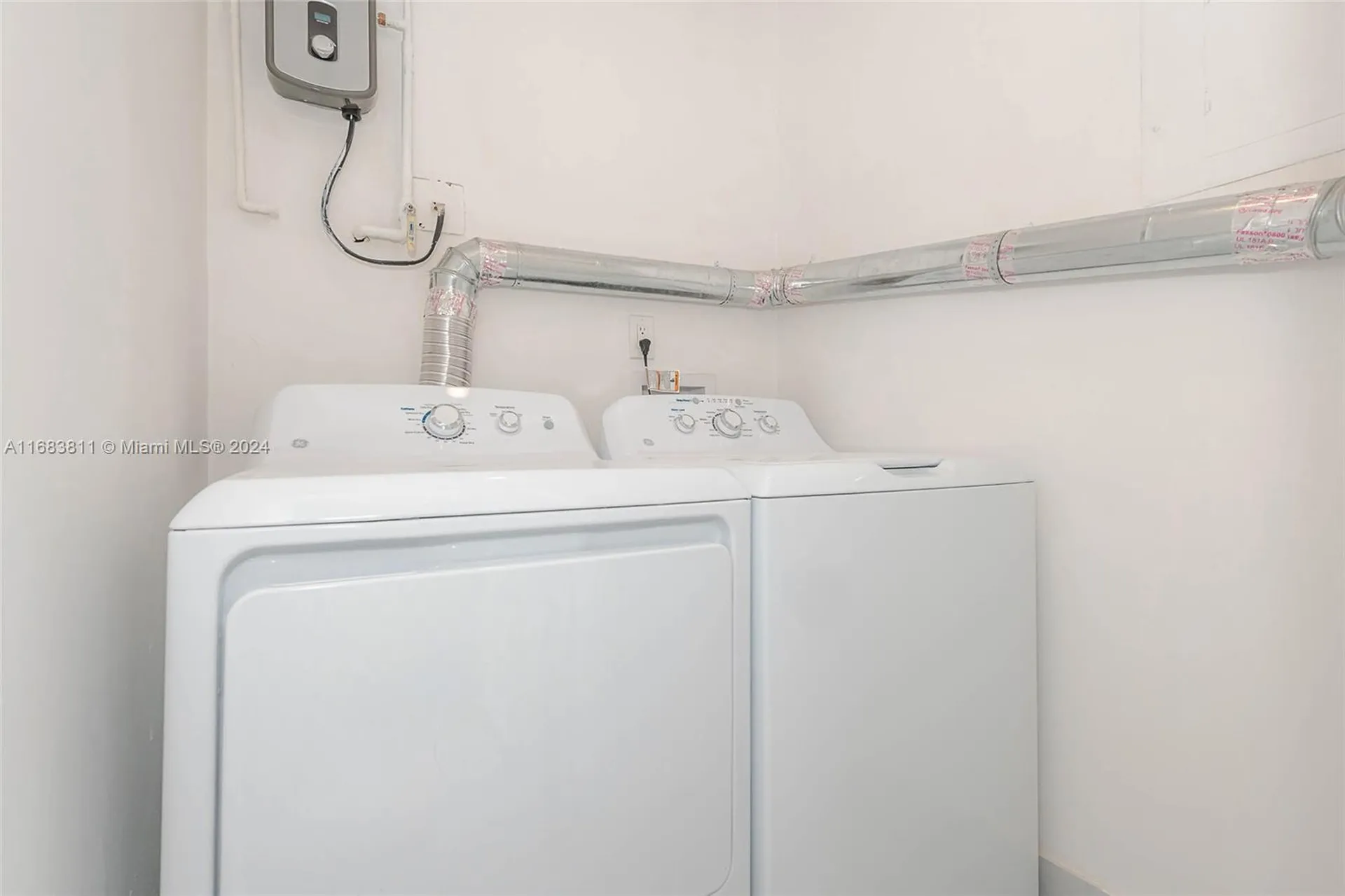 484 W Royal Palm Road Boca Raton FL 33432