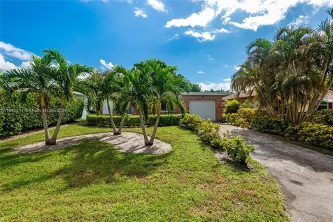 484 W Royal Palm Road Boca Raton FL 33432