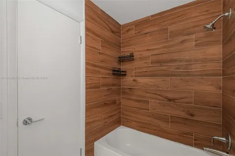 484 W Royal Palm Road Boca Raton FL 33432