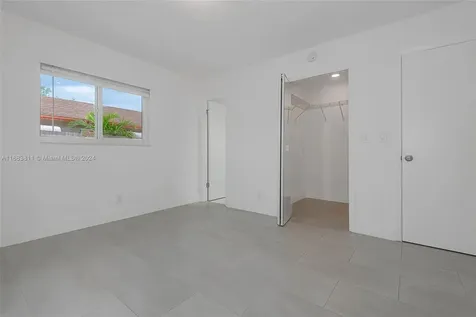 484 W Royal Palm Road Boca Raton FL 33432