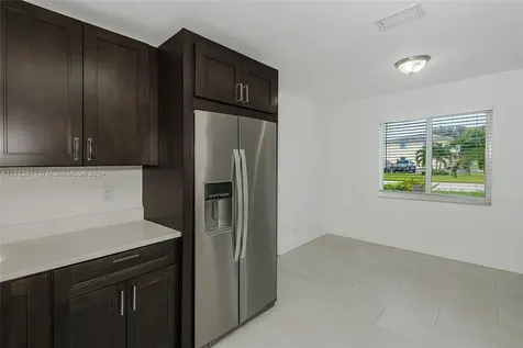 484 W Royal Palm Road Boca Raton FL 33432
