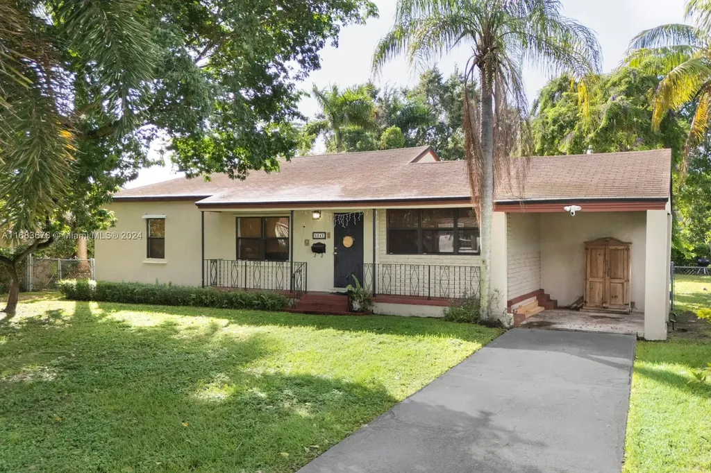 5842 SW 61st Street Miami FL 33143