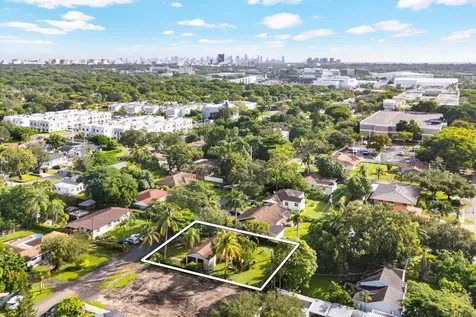 5842 SW 61st Street Miami FL 33143
