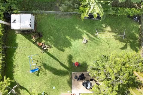 5842 SW 61st Street Miami FL 33143