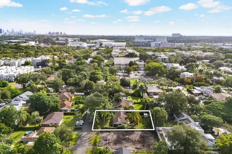 5842 SW 61st Street Miami FL 33143