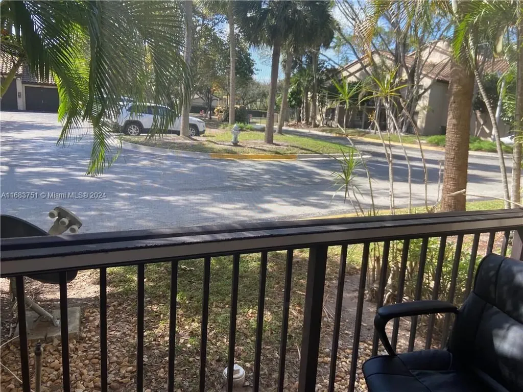 4421 W Mcnab Road Pompano Beach FL 33069