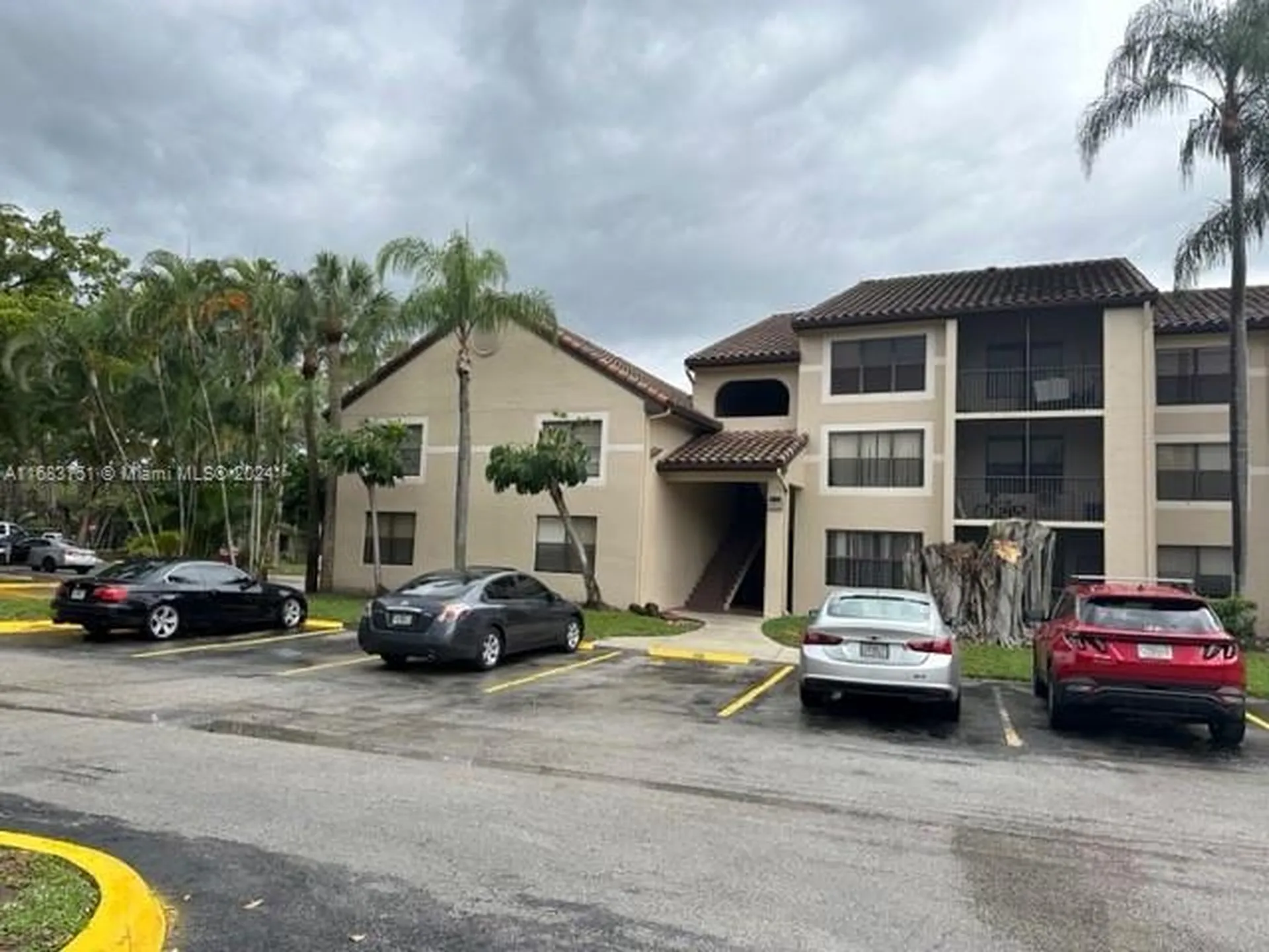 4421 W Mcnab Road Pompano Beach FL 33069