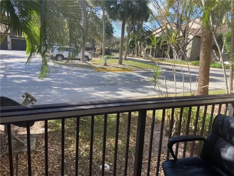 4421 W Mcnab Road Pompano Beach FL 33069