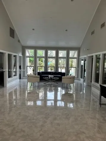 4421 W Mcnab Road Pompano Beach FL 33069