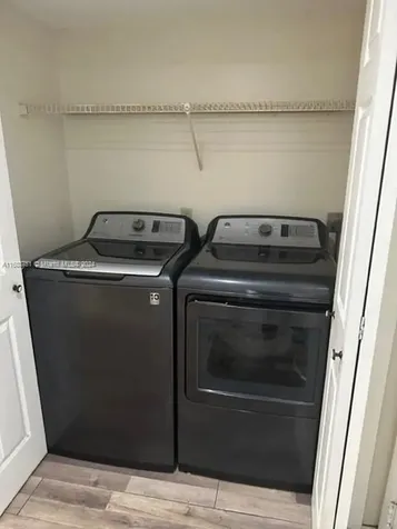 4421 W Mcnab Road Pompano Beach FL 33069