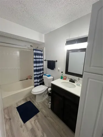 15551 SW 104th Terrace Miami FL 33196