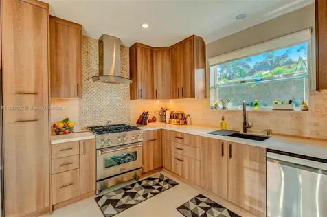 1260 NE 93rd Street Miami Shores FL 33138