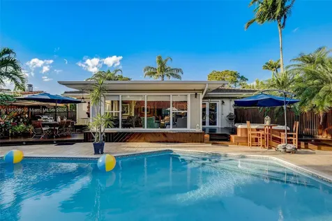 1260 NE 93rd Street Miami Shores FL 33138
