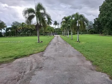 19901 SW 264th Street Homestead FL 33031