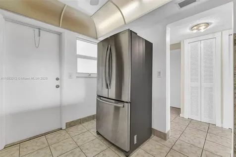 330 SE 2nd Street Hallandale Beach FL 33009